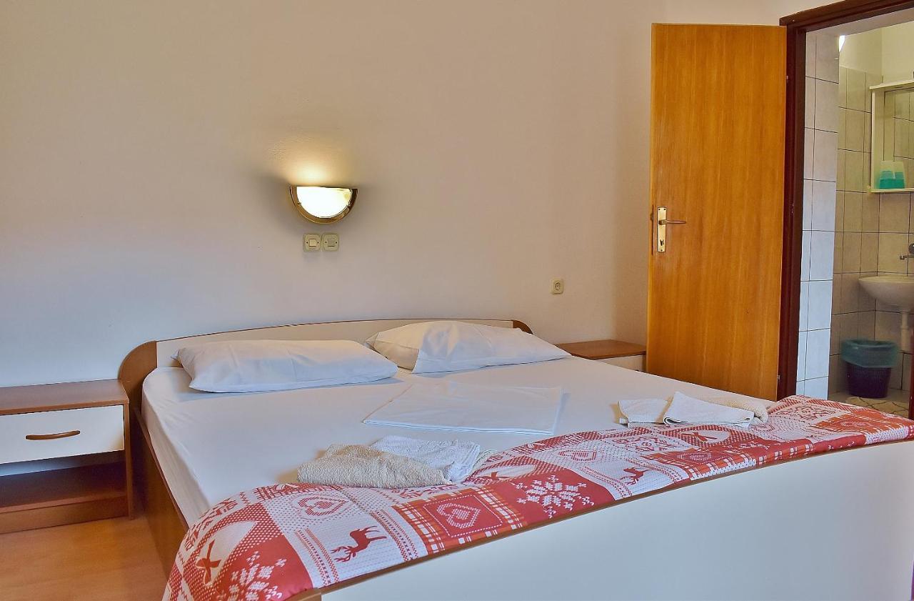 Apartament Banjol Eksteriør bilde